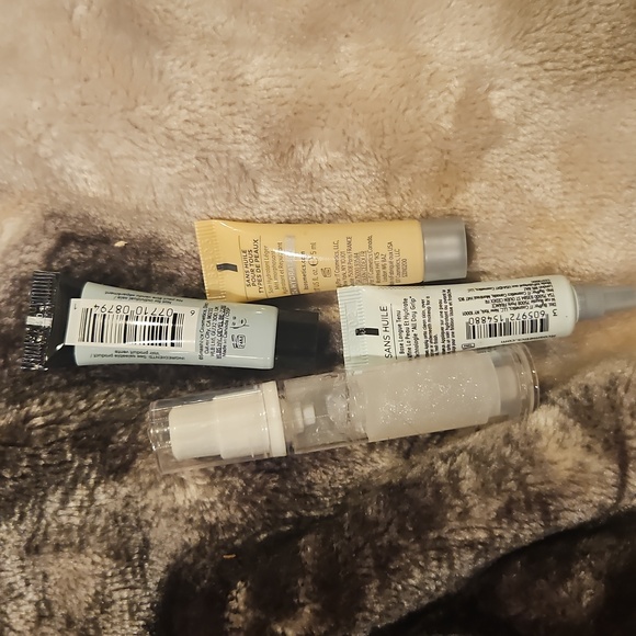 4piece Primer Set, it cosmetics, smashbox, kismet - Picture 2 of 2